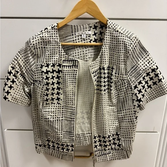 CAbi- Coupe Bomber Jacket Off-White and Black Jacket-Medium - Picture 2 of 10